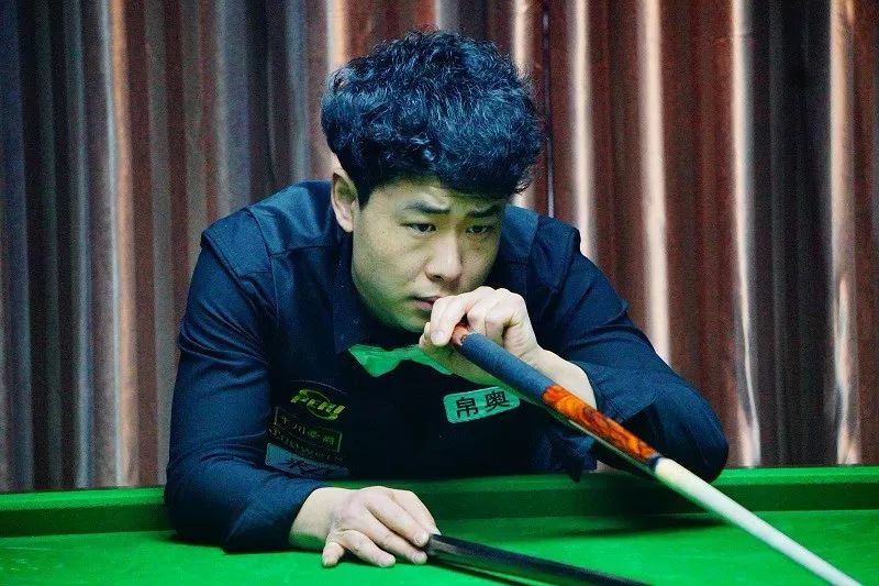 入世界游泳 入世界游泳